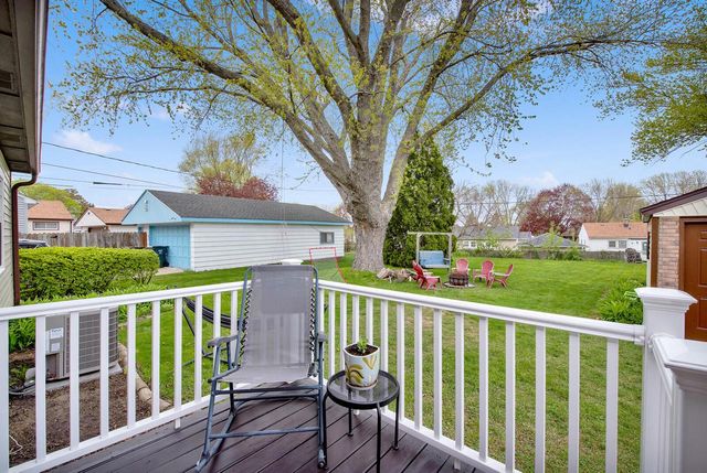 3438 Denton AVENUE, Saint Francis, WI 53235
