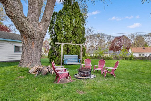 3438 Denton AVENUE, Saint Francis, WI 53235