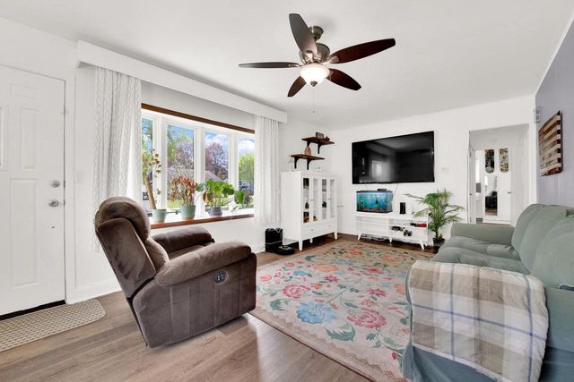 3438 Denton AVENUE, Saint Francis, WI 53235