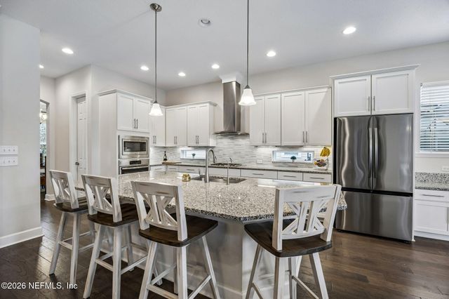 588 OXFORD ESTATES Way, St. Johns, FL 32259