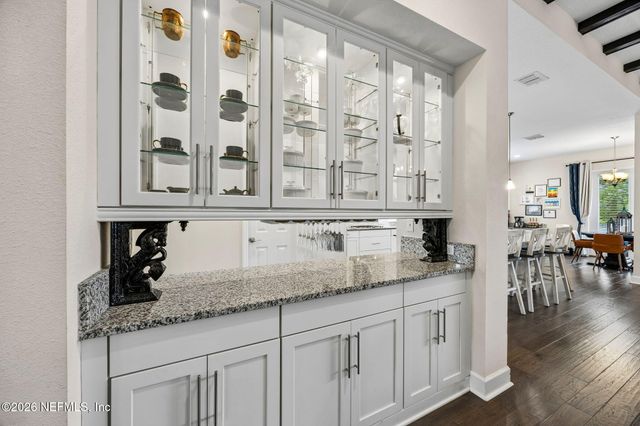 588 OXFORD ESTATES Way, St. Johns, FL 32259