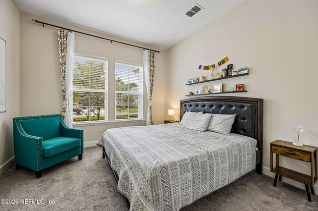 588 OXFORD ESTATES Way, St. Johns, FL 32259