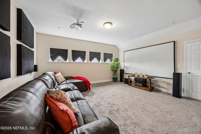 588 OXFORD ESTATES Way, St. Johns, FL 32259