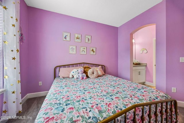 588 OXFORD ESTATES Way, St. Johns, FL 32259