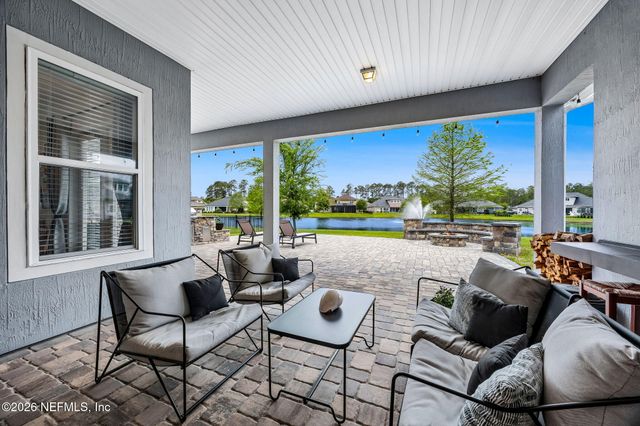 588 OXFORD ESTATES Way, St. Johns, FL 32259