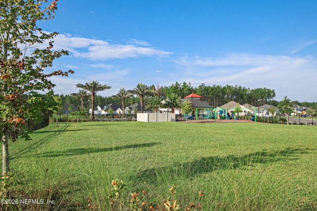 588 OXFORD ESTATES Way, St. Johns, FL 32259