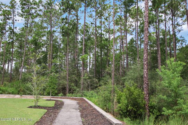 588 OXFORD ESTATES Way, St. Johns, FL 32259