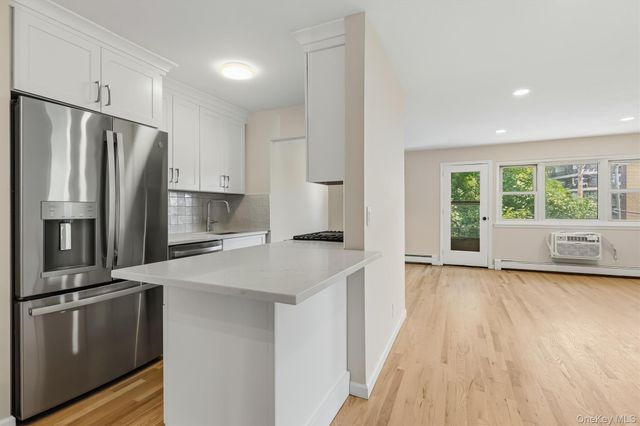 665 Pelham Road A15, New Rochelle, NY 10805