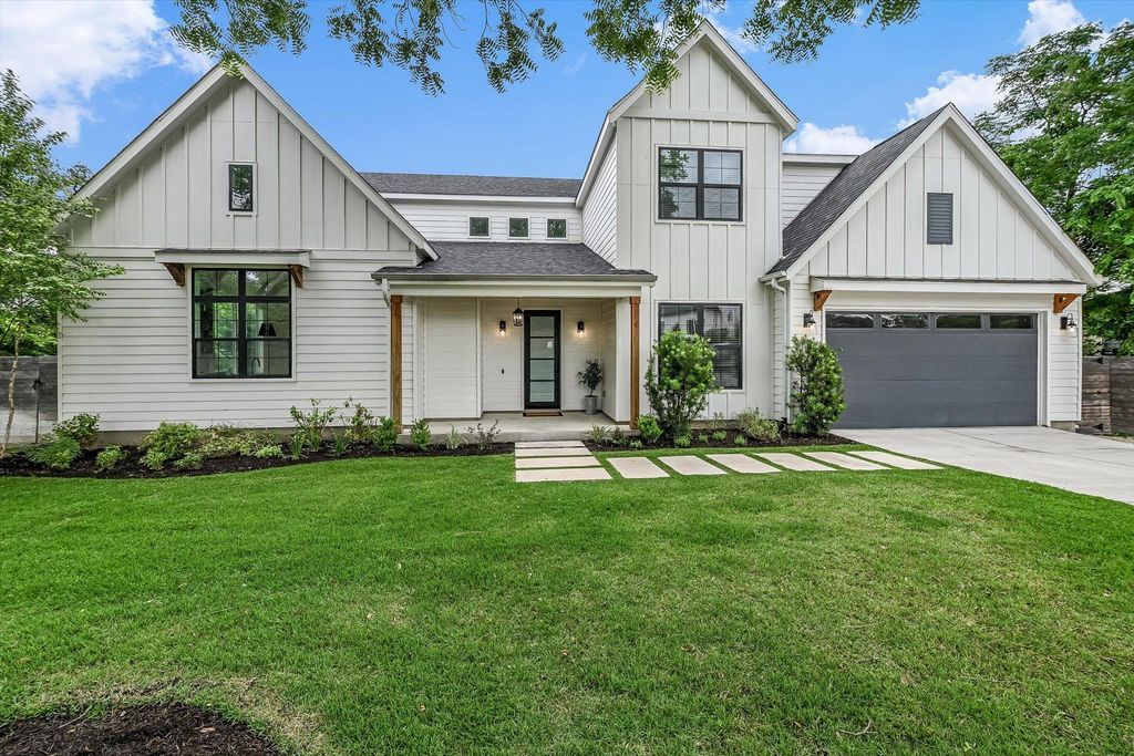 1105 Lipan TRL, Austin, TX 78733