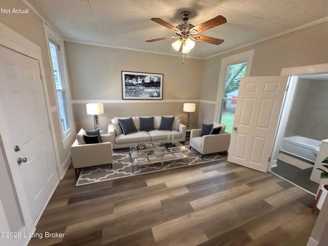 740 Heywood Ave, Louisville, KY 40208