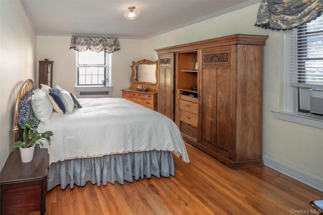35 Parkview Avenue 1D, Bronxville, NY 10708