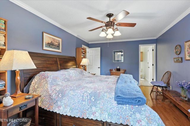 916 Bert Garner Lane, Maryville, TN 37803