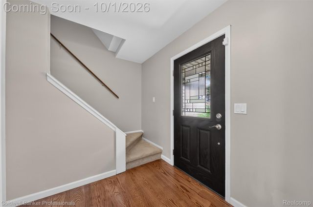 1171 Barneswood Lane, Rochester Hills, MI 48306