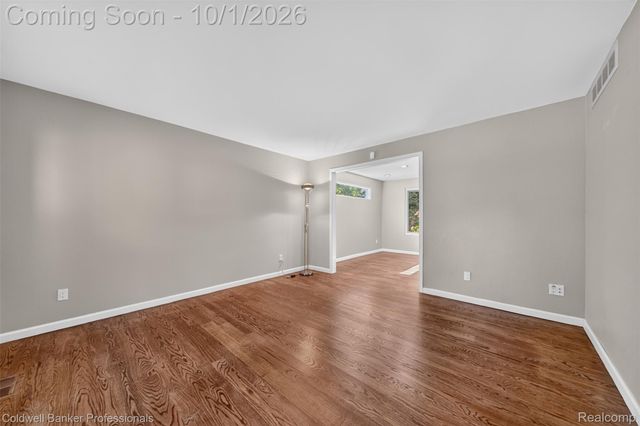 1171 Barneswood Lane, Rochester Hills, MI 48306