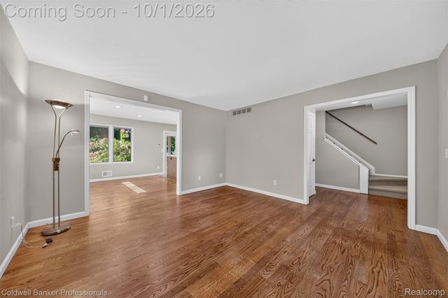 1171 Barneswood Lane, Rochester Hills, MI 48306