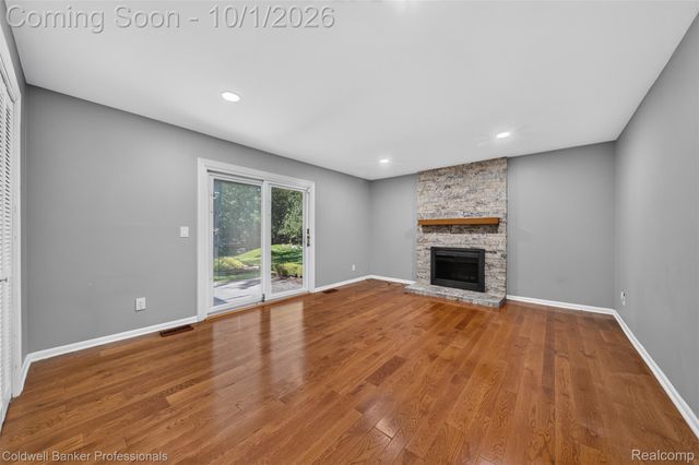 1171 Barneswood Lane, Rochester Hills, MI 48306