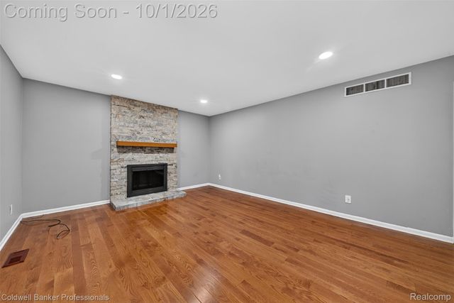 1171 Barneswood Lane, Rochester Hills, MI 48306