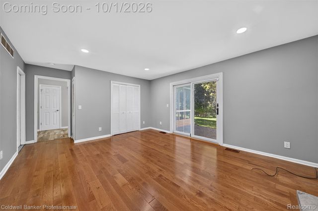 1171 Barneswood Lane, Rochester Hills, MI 48306