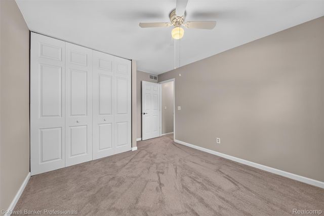 1171 Barneswood Lane, Rochester Hills, MI 48306