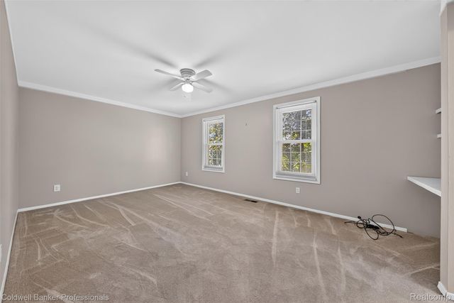 1171 Barneswood Lane, Rochester Hills, MI 48306