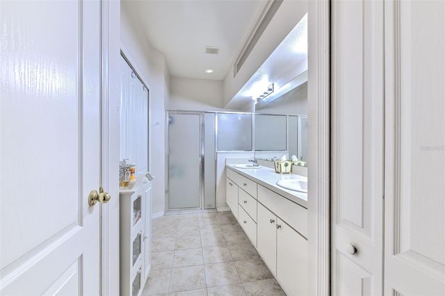 5734 HERONPARK PLACE, Lithia, FL 33547