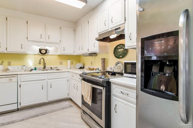 4107 Argenta Way, Pensacola, FL 32504