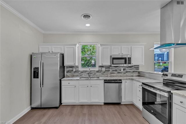 1612 Effingham ST, Portsmouth, VA 23704