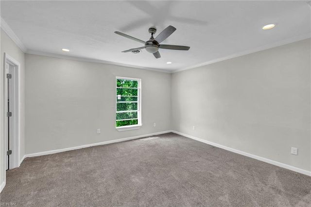 1612 Effingham ST, Portsmouth, VA 23704