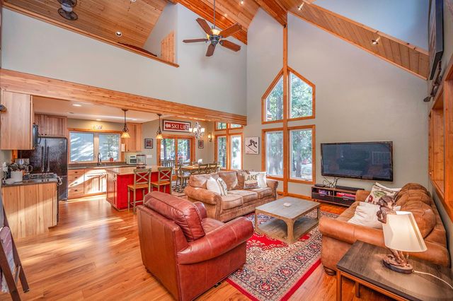 2794 Chumash Cir, Arnold, CA 95223