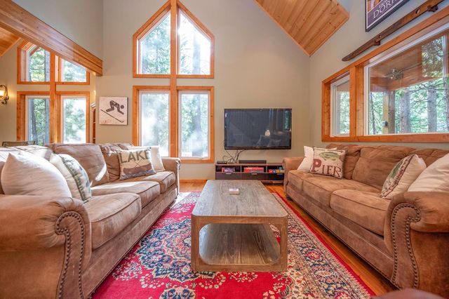 2794 Chumash Cir, Arnold, CA 95223
