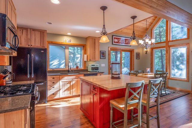 2794 Chumash Cir, Arnold, CA 95223