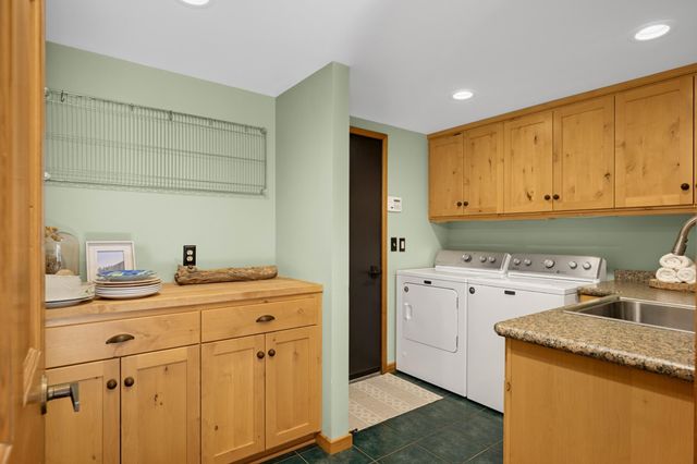 1655 Lake Lucy Road, Excelsior, MN 55331
