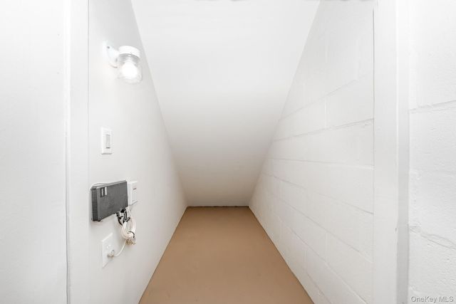 1233 Melville Road 60, East Farmingdale, NY 11753