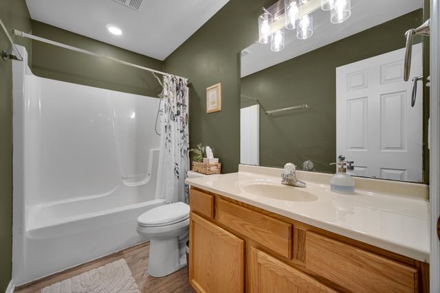 1205 W 84th Lane, Merrillville, IN 46410