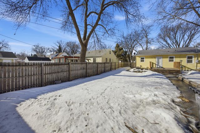 1451 12th Street N, Fargo, ND 58102