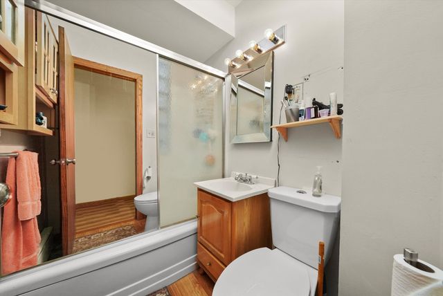 4922 W Argyle Street, Chicago, IL 60630