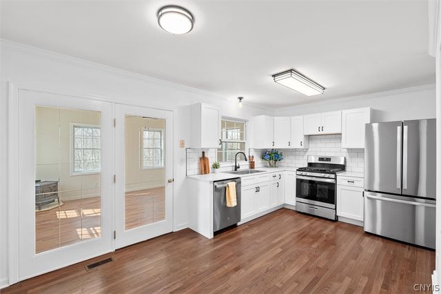 8196 Rizzo Drive, Clay, NY 13041