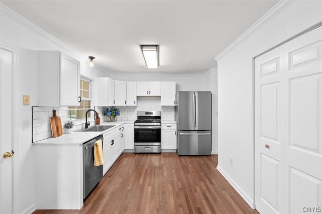 8196 Rizzo Drive, Clay, NY 13041