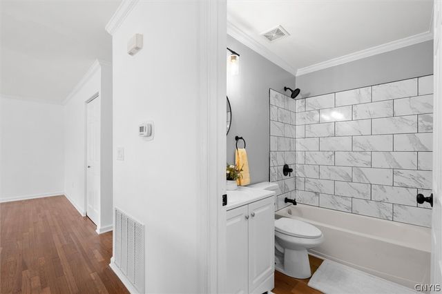 8196 Rizzo Drive, Clay, NY 13041