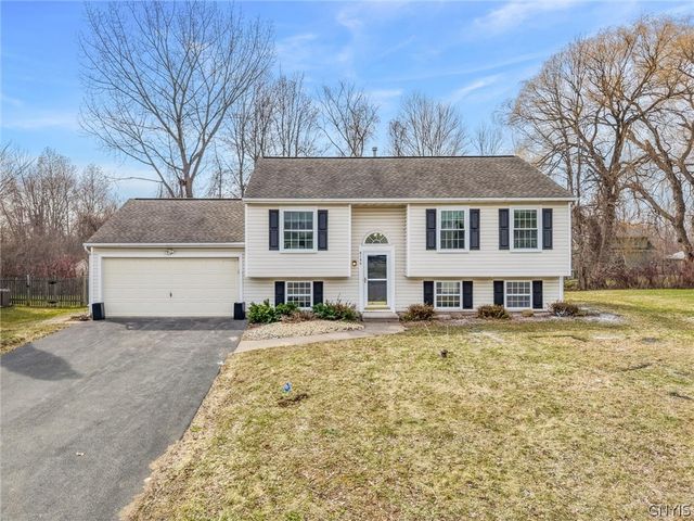 8196 Rizzo Drive, Clay, NY 13041