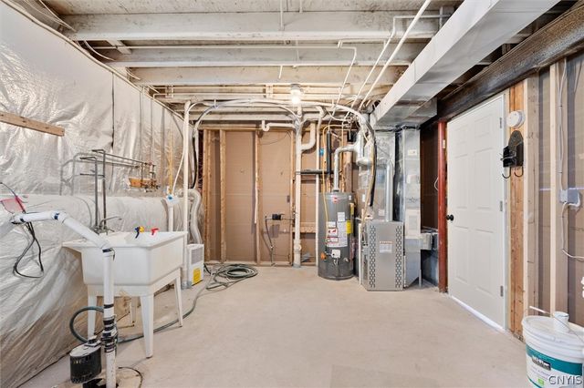 8196 Rizzo Drive, Clay, NY 13041