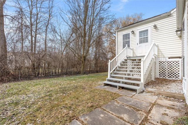 8196 Rizzo Drive, Clay, NY 13041