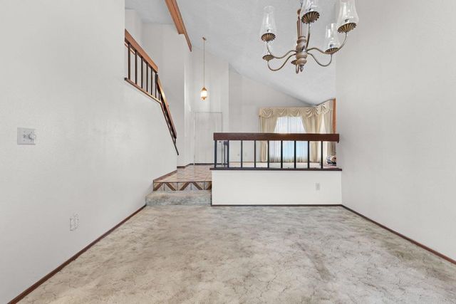 10527 Moorpark Street, Spring Valley, CA 91978