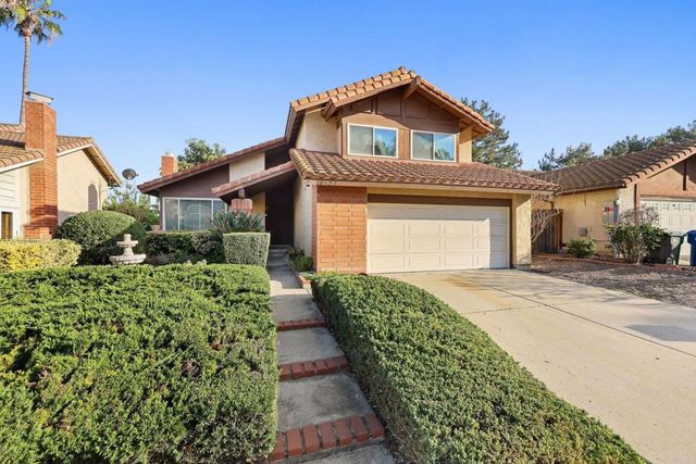 10527 Moorpark Street, Spring Valley, CA 91978
