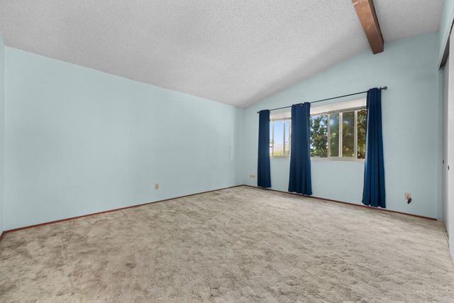 10527 Moorpark Street, Spring Valley, CA 91978