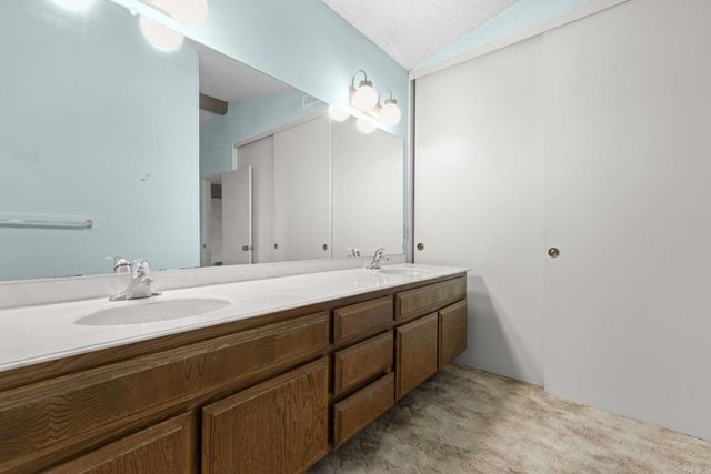 10527 Moorpark Street, Spring Valley, CA 91978