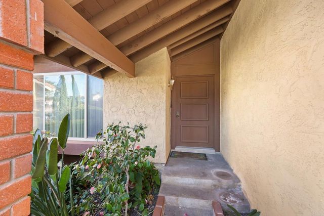 10527 Moorpark Street, Spring Valley, CA 91978