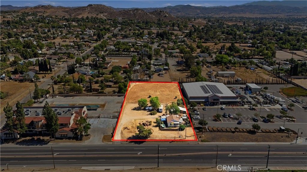 17157 Van Buren, Riverside, CA 92504 — exterior
