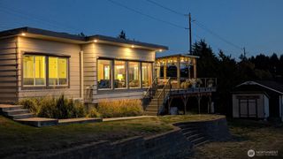 22629 10th Avenue S, Des Moines, WA 98198