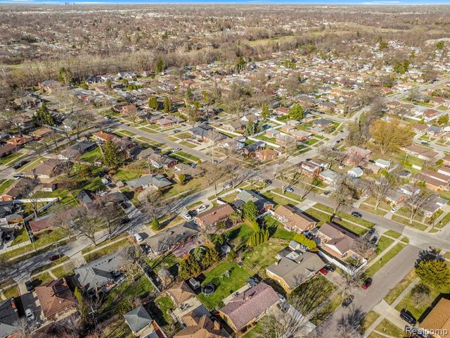 7351 N Gulley Road, Dearborn Heights, MI 48127